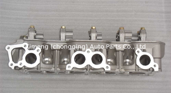 4ZD1 Κεφαλή κυλίνδρου 910510 8-97119-761-1 8-97119-760-1 8-94159-192-0 για το ISUZU Trooper II
