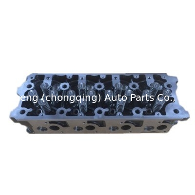 Cabeza de cilindro completa Assy 8C3Z6049 8C3Z6049 8C3Z6049 BRM 1832135C2 1832135M2 para Ford 6.4 V8 6.7L