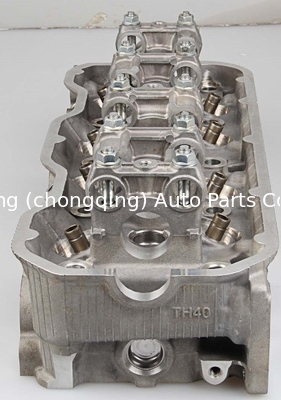 4ZD1 Κεφαλή κυλίνδρου 8-97119-761-1 8971197611 8-97119-760-1 8-94159-192-0 910510 910514 910513 για ISUZU